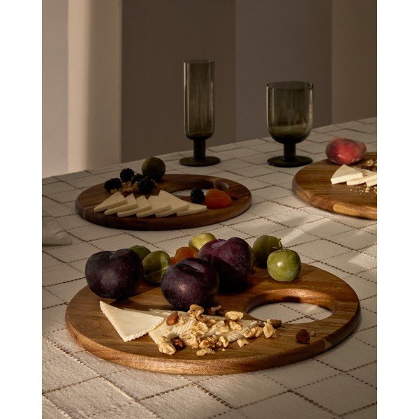 Serviravimui iš medienos pjaustymo lentelė ø 36 cm Klot – Kave Home-image-1