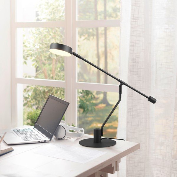 Matinės juodos spalvos stalinis šviestuvas LED su sulankstoma konstrukcija (aukštis 64 cm) Manduro – Trio-image-1