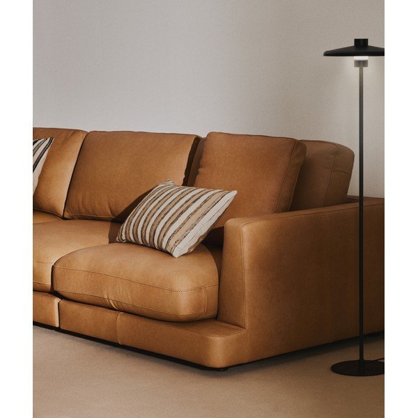 Rudos spalvos sofa iš odos 300 cm Gala – Kave Home-image-3