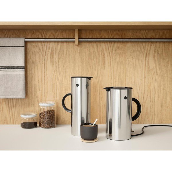 Sidabrinės spalvos iš plastiko virdulys 1,5 l EM77 – Stelton-image-1