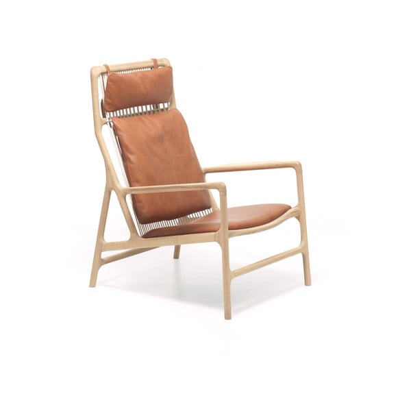 Krėslas su ąžuolo masyvo rėmu ir rudos spalvos buivolo odos sėdyne Gazzda Dedo