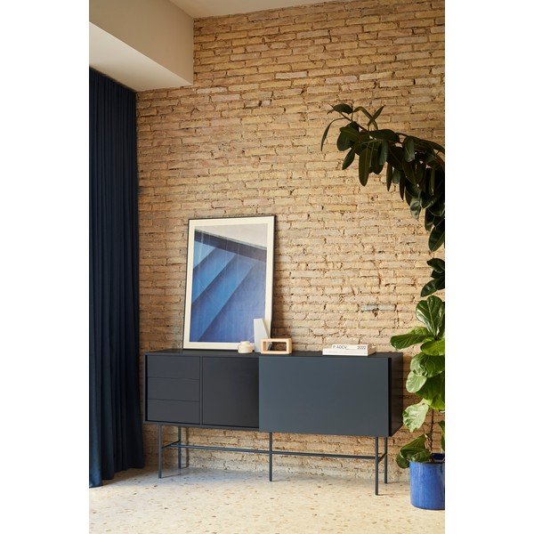 Žema šoninė spintelė juodos spalvos/antracito spalvos su stumdomomis durimis 180x91 cm Nube – Teulat-image-1