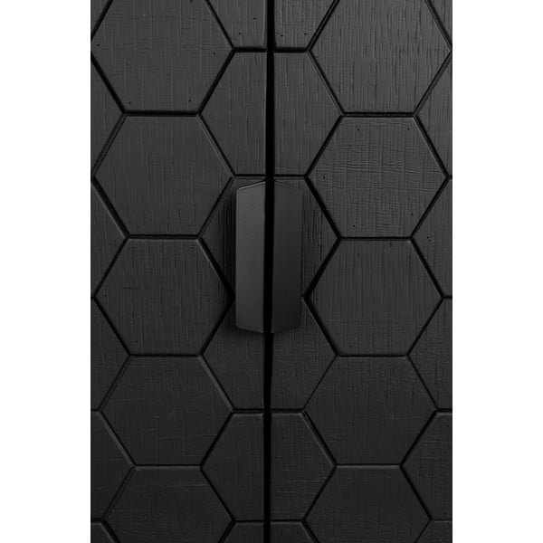 Iš pušies masyvo žema šoninė spintelė juodos spalvos 140x58 cm Linc – White Label-image-2