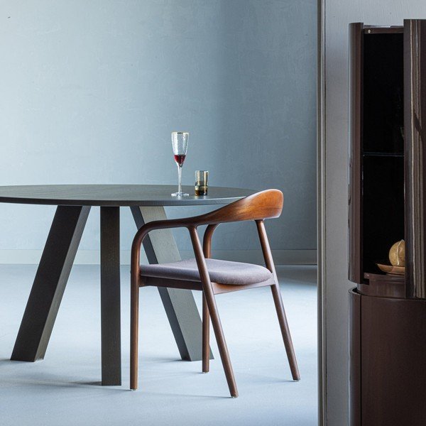 Rudos spalvos iš buko masyvo valgomojo kėdė su porankiais Bran – WOOOD-image-1