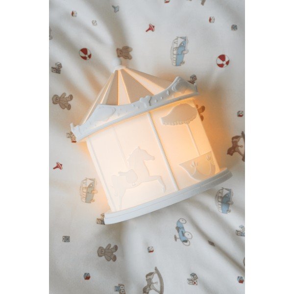 Dramblio kaulo spalvos vaikiška naktinė lemputė Carousel Off-White – Cam Cam Copenhagen-image-1