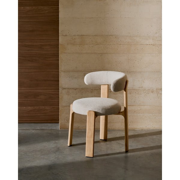 Smėlio spalvos/natūralios spalvos iš uosio masyvo valgomojo kėdė Granite – Kave Home-image-2