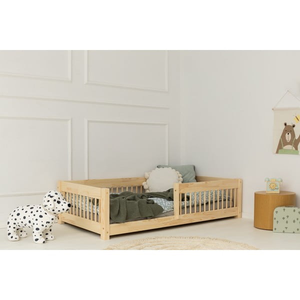 Vaikiška lova iš pušies masyvo natūralios spalvos 140x200 cm Mila CPW – Adeko-image-1