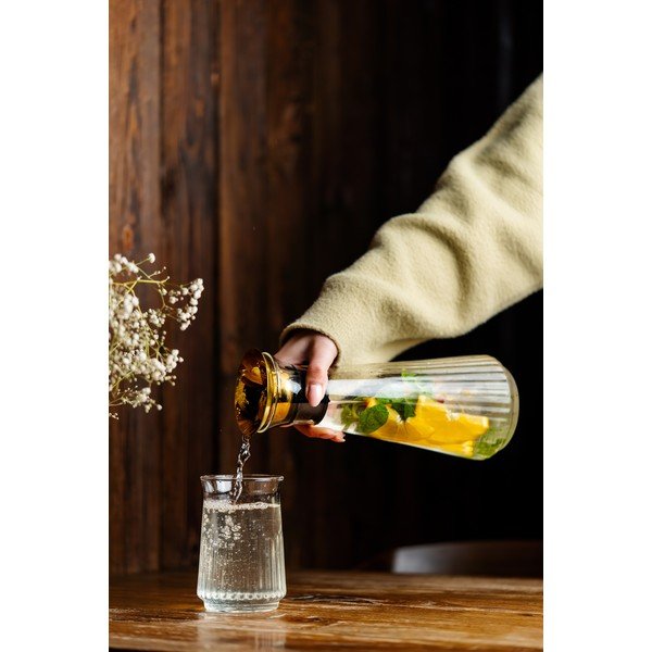 Iš stiklo grafinas 900 ml Mia – Vialli Design-image-3