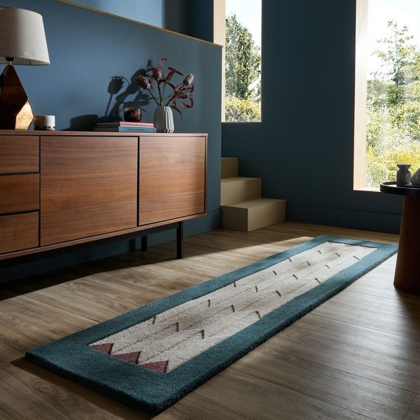 Rankų darbo natūralios spalvos/žalsvai mėlynos spalvos iš vilnos kilimas 60x230 cm Apex Border Wool – Flair Rugs-image-1