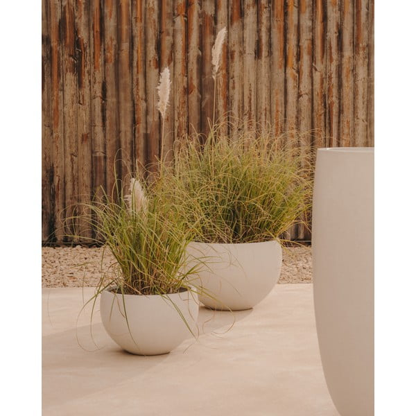 Vazonas iš cemento ø 56 cm Grau – Kave Home-image-1