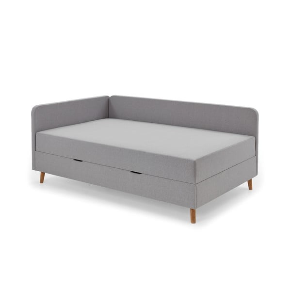 Viengulė šviesiai pilkos spalvos audiniu dengta lova su sandėliavimo vieta 120x200 cm Cabana – Meise Möbel