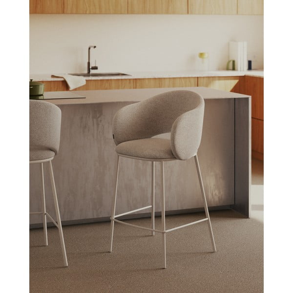 Dramblio kaulo spalvos baro taburetė (sėdynės aukštis 65 cm) Maina – Kave Home-image-1