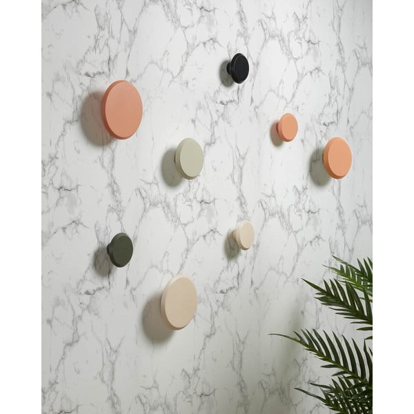 Sieniniai juodos spalvos iš medienos kabliai 3 vnt. Nadua – Kave Home-image-2