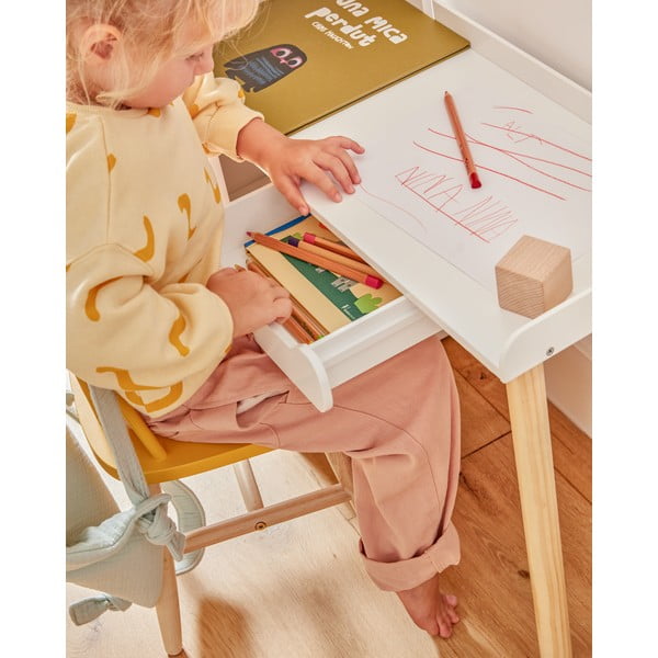 Vaikiška kėdutė iš bukmedžio medienos Kave Home Kristie-image-2