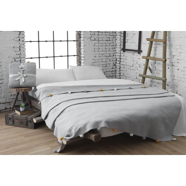 Pilkos spalvos fleece tipo lovatiesė 150x200 cm Pom Pom – Mijolnir-image-1