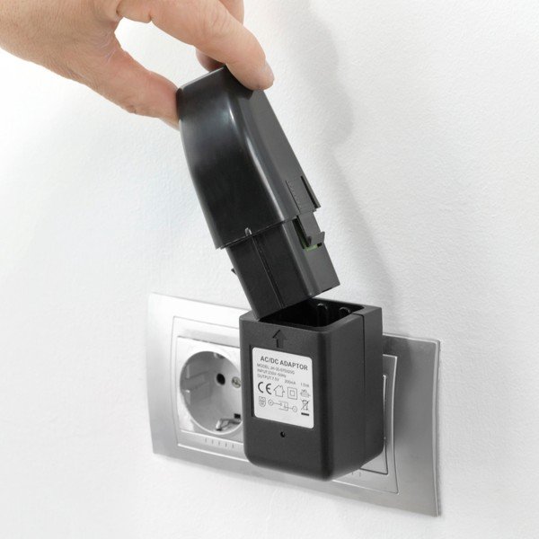 "InnovaGoods" belaidė elektrinė grindų šluota-image-1