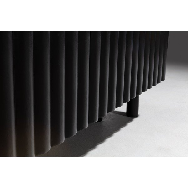 Juodos spalvos iš mango masyvo TV spintelė 160x55x40 cm Tamira – MOME-image-2