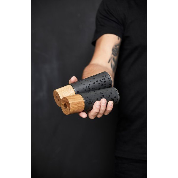 Juodos spalvos iš keramikos pipirų ir druskos malūnėlis 2 vnt. Gastro Black – Bitz-image-1