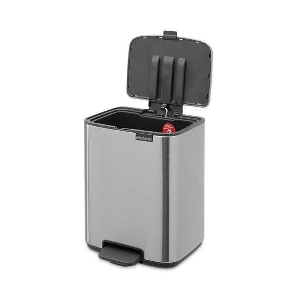 Matinės sidabrinės spalvos šiukšliadėžė iš plieno su pedalu 7 l Bo – Brabantia-image-2