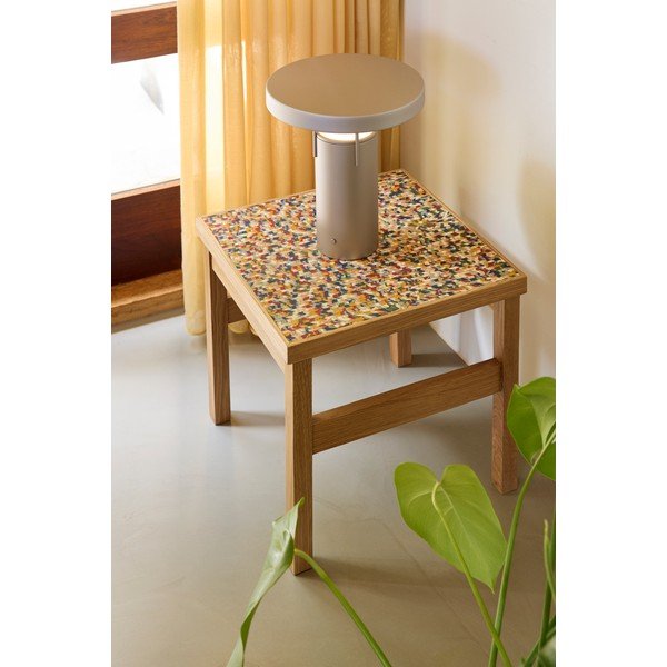 Šoninis stalas iš ąžuolo 40x40 cm Confetti – Hübsch-image-2