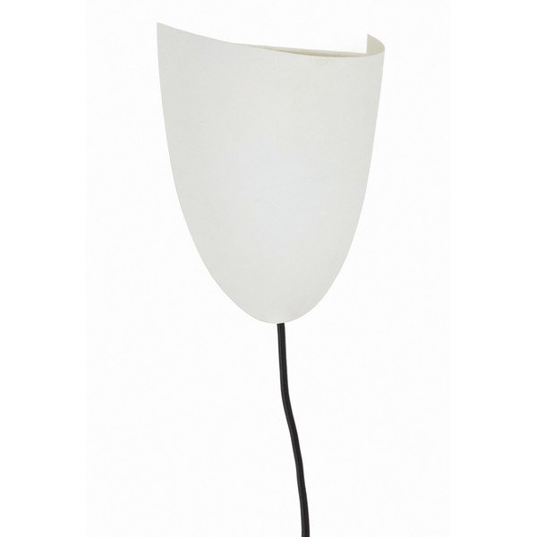 Baltos spalvos sieninė lempa su kištuku Nibla – Kave Home