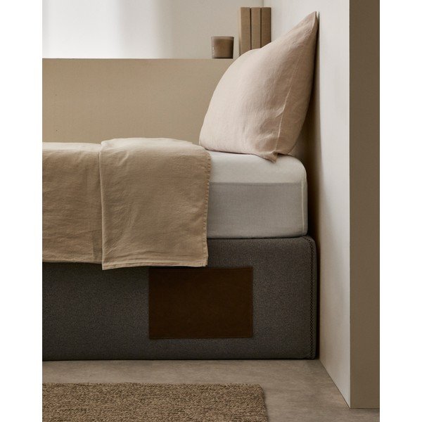 Juodos spalvos dvigulė lova audiniu dengta su sandėliavimo vieta/be galvūgalio 140x190 cm Matters – Kave Home-image-2