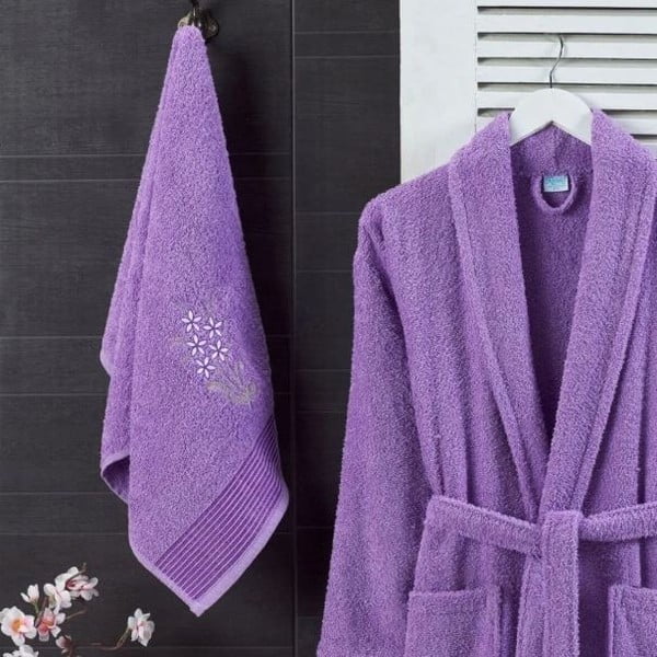 Violetinės spalvos iš medvilnės chalatų ir rankšluosčių komplektas S/M – Mila Home-image-1