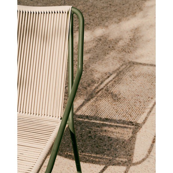 Tamsiai žalios spalvos/smėlio spalvos metalinė sodo kėdė Zivia – Kave Home-image-3