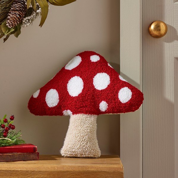 Dekoratyvinė pagalvėlė 35x20 cm Woodland Crochet – Catherine Lansfield-image-1