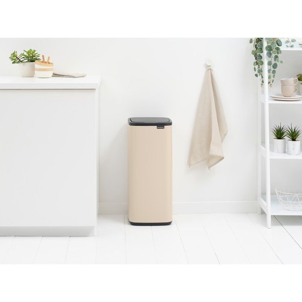 Smėlio spalvos šiukšliadėžė iš plieno, galima atidaryti palietus 30 l Bo Touch – Brabantia-image-1