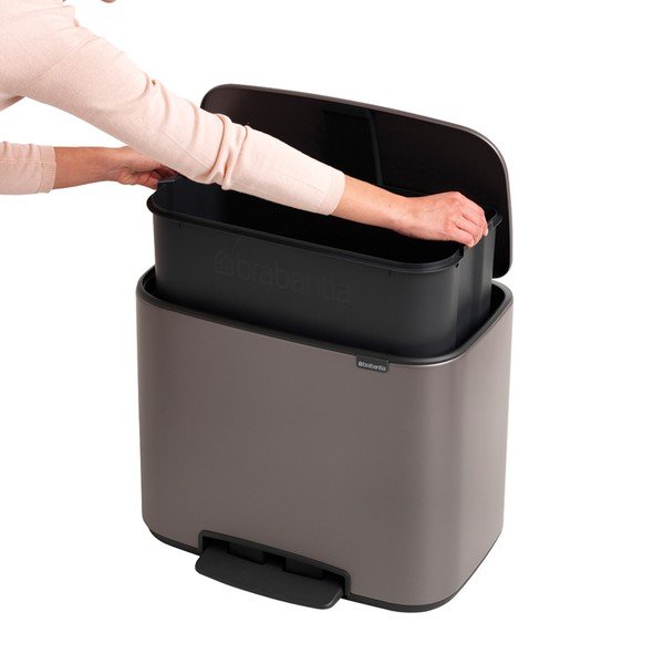 Iš plieno šiukšliadėžė pilkos spalvos su pedalu 36 l Bo – Brabantia-image-2