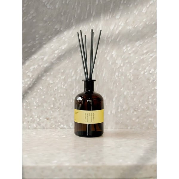 Difuzorius #46 Bergamot, Jasmine, Opuncia – Perfumed Prague