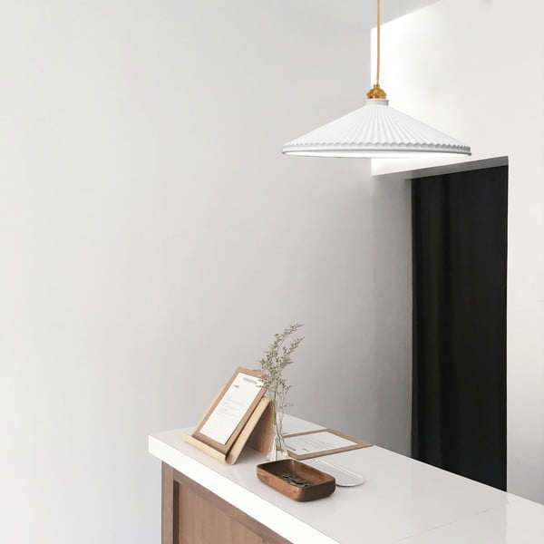 Baltas pakabinamas šviestuvas SULION Elena, aukštis 150 cm-image-2