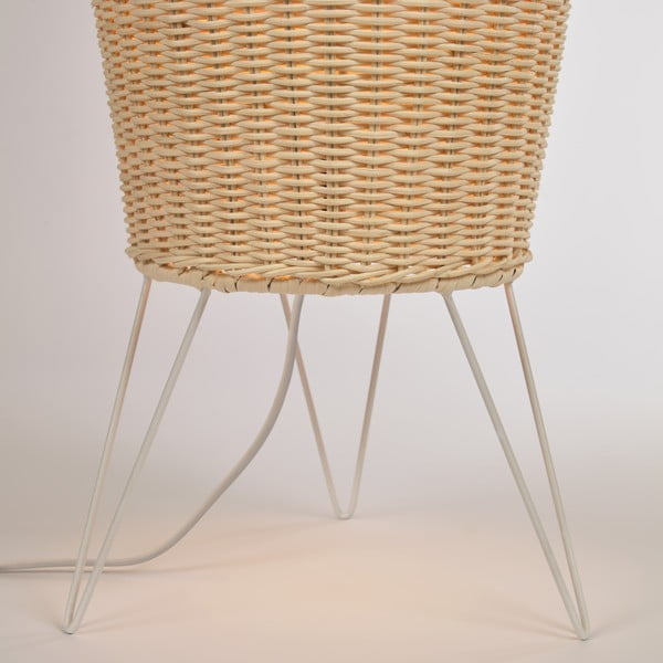 Iš rotango pastatomas šviestuvas natūralios spalvos (aukštis 120 cm) su rotango gaubtu Kamaria – Kave Home-image-4