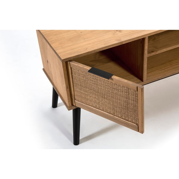 Iš pušies masyvo TV spintelė 140x52 cm Natasha – Marckeric-image-4