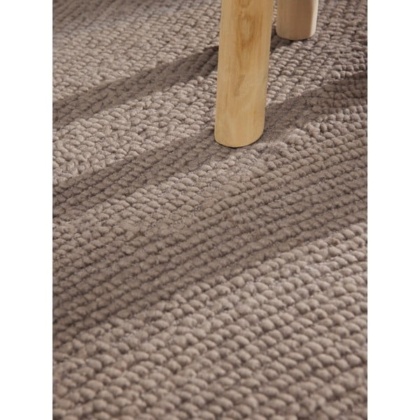 Rankų darbo taupe spalvos iš vilnos apvalios formos kilimas ø 150 cm Eleni Taupe – Hanse Home-image-4