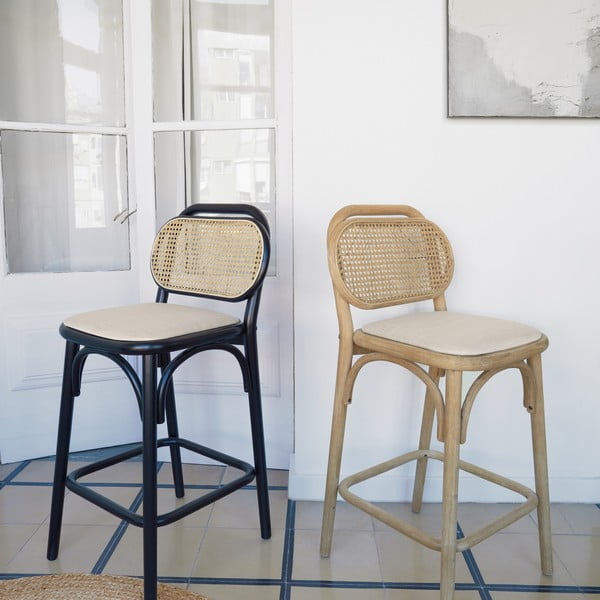 Natūralios spalvos iš ąžuolo masyvo baro taburetė (sėdynės aukštis 65 cm) Doriane – Kave Home-image-2