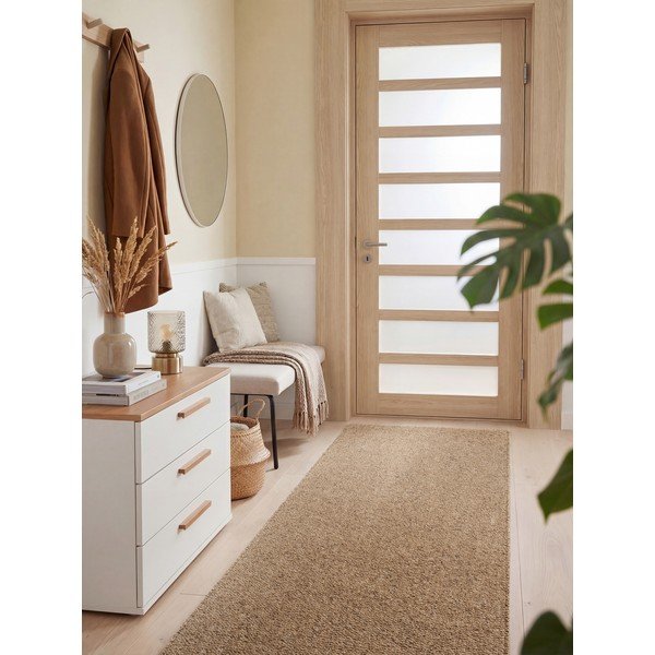 Skalbiamas kilimas šviesiai rudos spalvos 80x240 cm Rocco Caramel – Elle Decoration-image-1