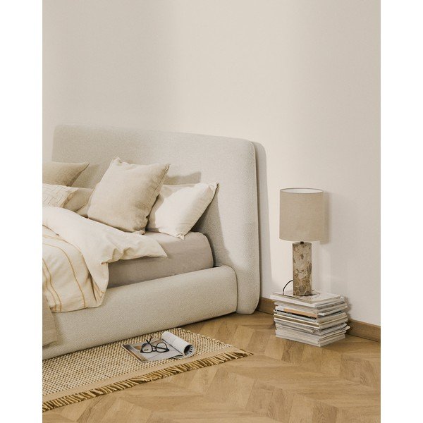 Smėlio spalvos dvigulė lova audiniu dengta be grotelių 160x200 cm Martina – Kave Home-image-2