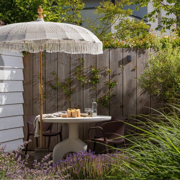 Iš plastiko apvalios formos sodo valgomojo stalas ø 120 cm Luno – WOOOD-image-3