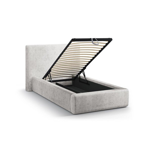 Šviesiai pilkos spalvos viengulė lova audiniu dengta su sandėliavimo vieta su lovos grotelėmis 90x200 cm Amy – Micadoni -image-1