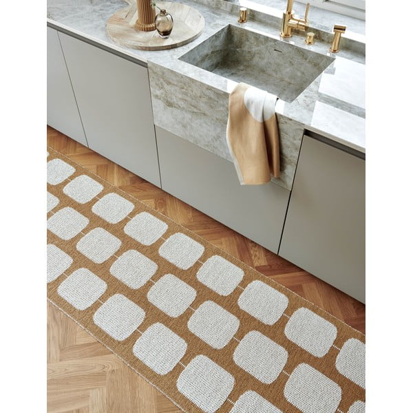 Iš lino mišinio virtuvės rankšluostis 46x66 cm Vera Ochre – Pappelina-image-1