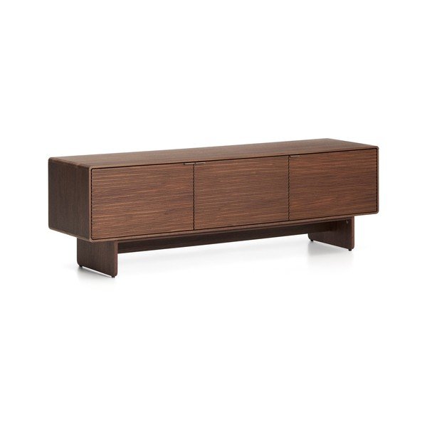 Tamsios natūralios spalvos TV spintelė iš riešutmedžio 150x46x40 cm Norlen – Kave Home