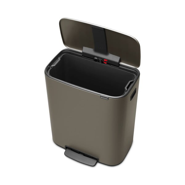 Iš plieno šiukšliadėžė pilkos spalvos su pedalu 60 l Bo – Brabantia