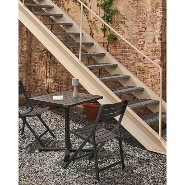 Sodo valgomojo stalas iš metalo 70x70 cm Torreta – Kave Home-image-1