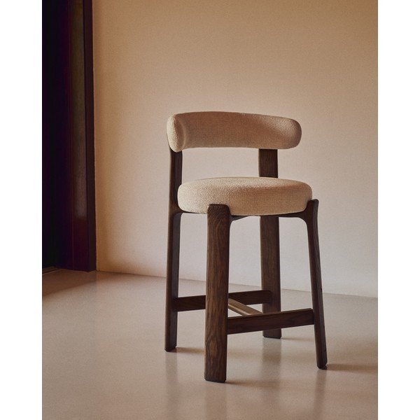 Smėlio spalvos/tamsios natūralios spalvos iš uosio masyvo baro taburetė (sėdynės aukštis 65 cm) Granite – Kave Home-image-1