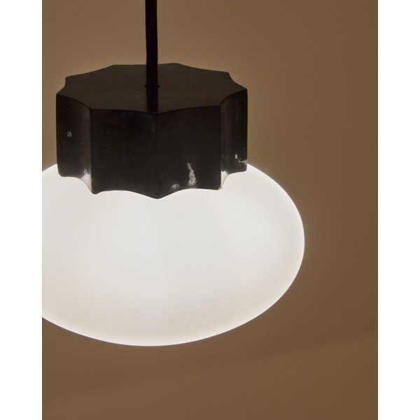 Baltos spalvos/juodos spalvos iš metalo kabantis šviestuvas ø 15 cm su stiklo gaubtu Idela – Kave Home-image-2