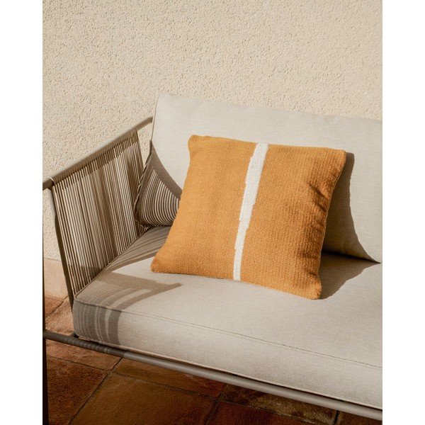 Smėlio spalvos iš audinio sodo sofa Zivia – Kave Home-image-3