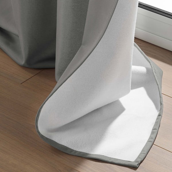 Pilkos spalvos iš mikropluošto termo užuolaida 135x260 cm Micropolar – douceur d'intérieur-image-3