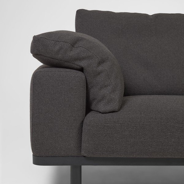 Antracito pilkos spalvos sofa su pagalvėmis Kave Home Noa-image-1